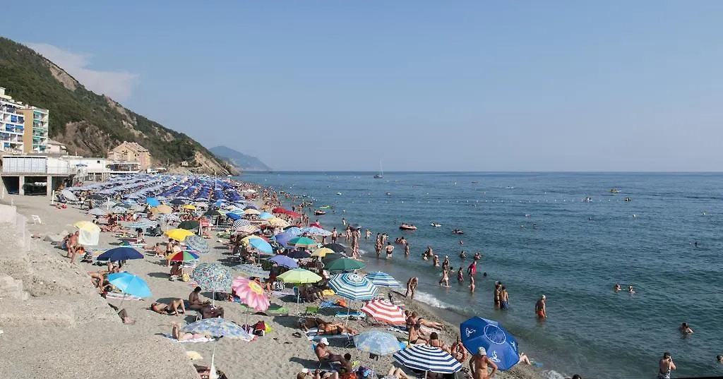 Residence Hotel Kriss Deiva Marina 3*,