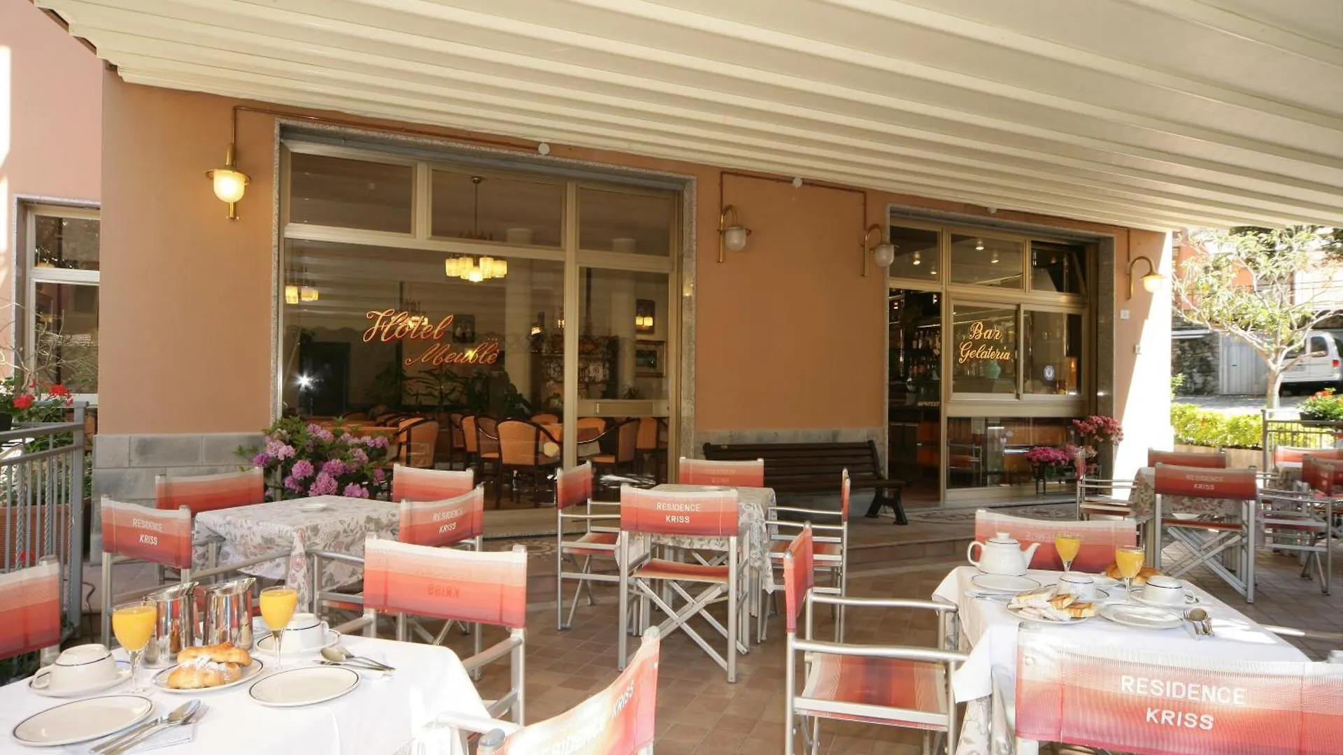 Residence Hotel Kriss Deiva Marina 3*,