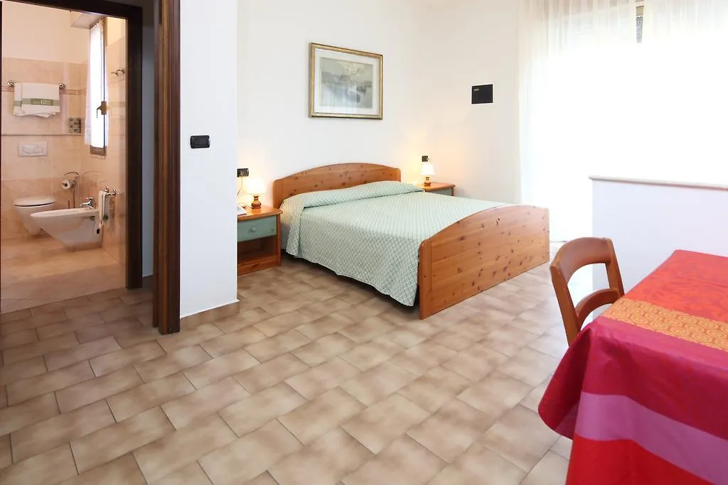 Appart hôtel Residence Hotel Kriss Deiva Marina